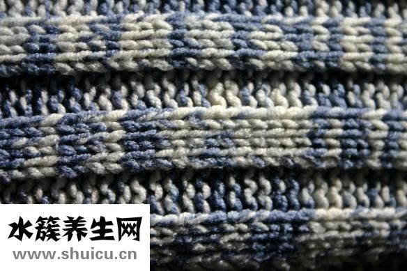 针织衫线头怎么处理