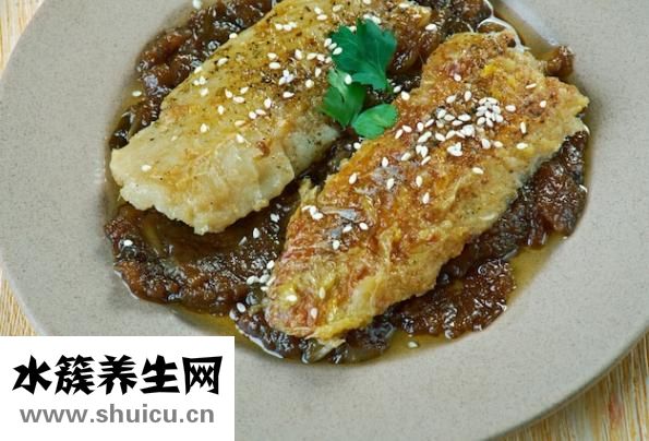 豆腐炖鲫鱼要炖多久，小鲫鱼煎一下做点鲫鱼豆腐汤喝