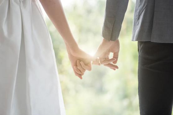 《婚前昏后》第二集：刘芹无权分割刘顺七套房产