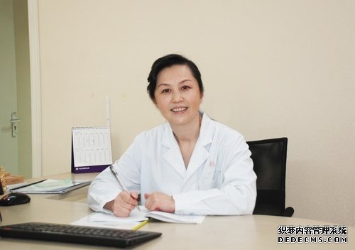 妇科医生小说冯笑未删减（妇科医生）