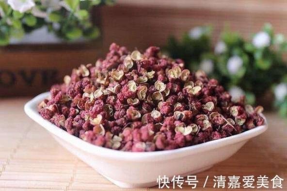 土方子治灰指甲（土方治灰指甲的最好方法）