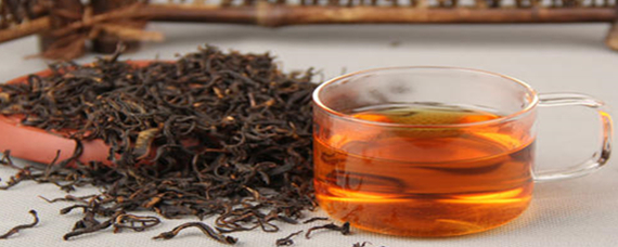 绿茶成分与功效（红茶绿茶的功效与作用）