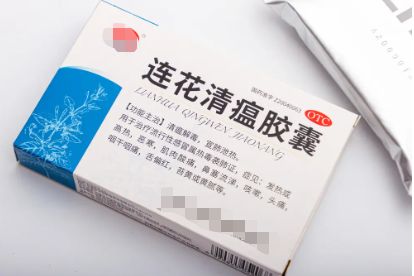 嗓子干痒咳嗽吃连花清瘟胶囊（嗓子干痒咳嗽吃连花清瘟胶囊管用吗）
