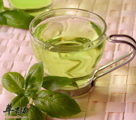 每天喝绿茶对女性的好处（女人喝茶的好处有哪些）