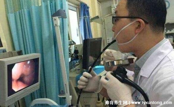 做了无痛胃镜后很后悔（做了无痛胃镜后很后悔胃疼）