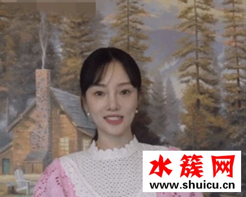 李小璐关注薛之谦怎么回事