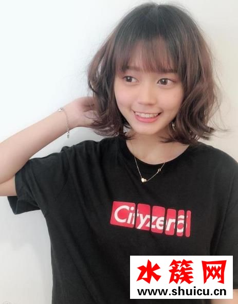 范冰冰短卷发是什么卷