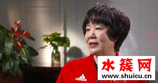郎平为什么点赞巩俐