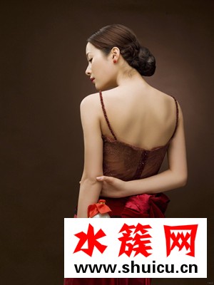 背上长痘痘怎么消除