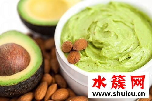 牛油果里面的核能吃吗