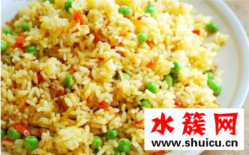 蛋炒饭吃错了怎么回事