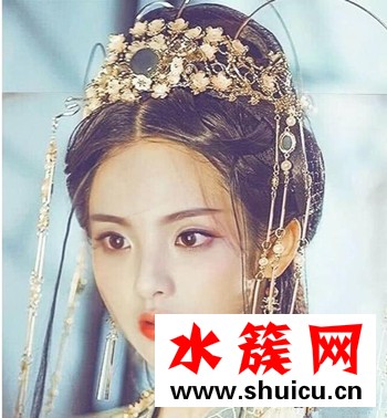 长安诺杨超越演谁