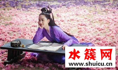 醉玲珑凤卿尘口红什么颜色