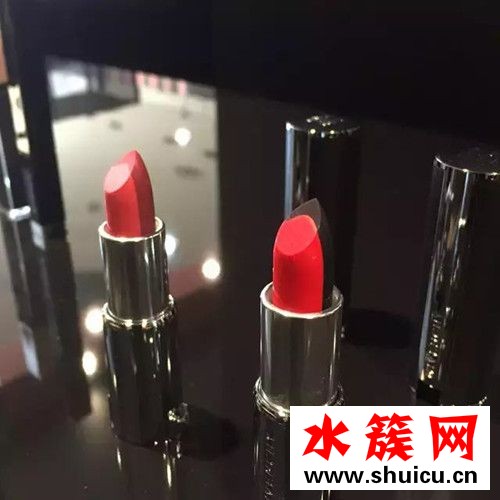 醉玲珑凤卿尘口红什么颜色