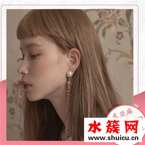 2019年最显白的发色是什么颜色