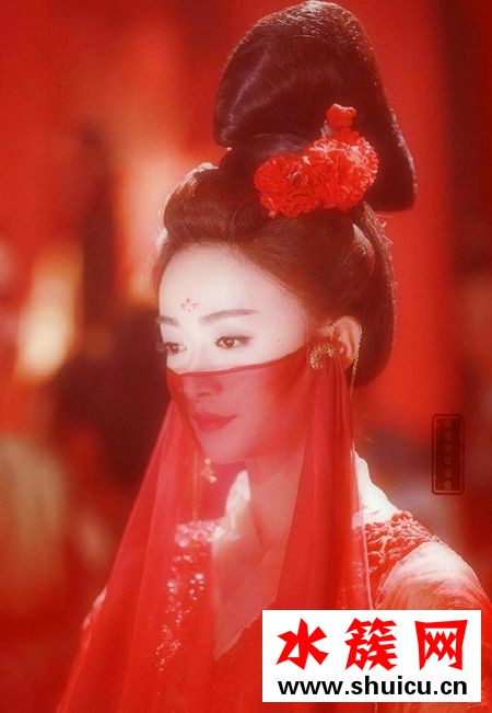 延禧攻略吴谨言被揉脸力证没整容？网友却说她整的是鼻子