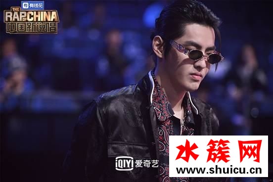 吴亦凡造型像光头强