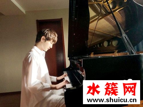 我的邻居睡不着席颂扮演者是谁