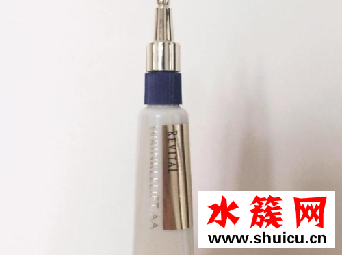 眼部细纹用什么眼霜