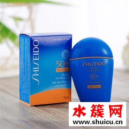 资生堂蓝胖子和安耐晒哪个好用