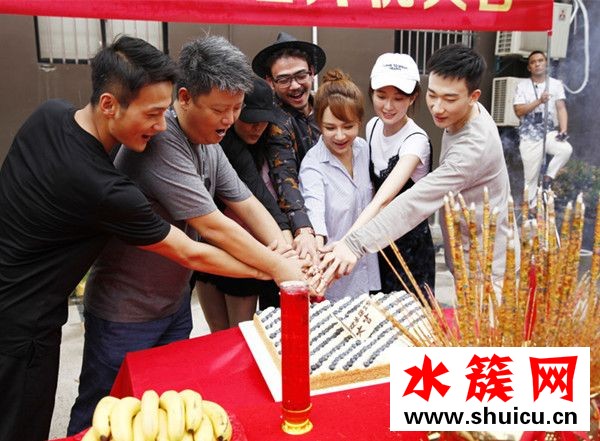 《欢乐颂2》正式开机 杨紫刘涛原班人马重聚 欢乐颂2演员表