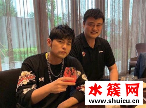 周杰伦姚明聚餐