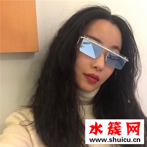发色和脸型有关系吗