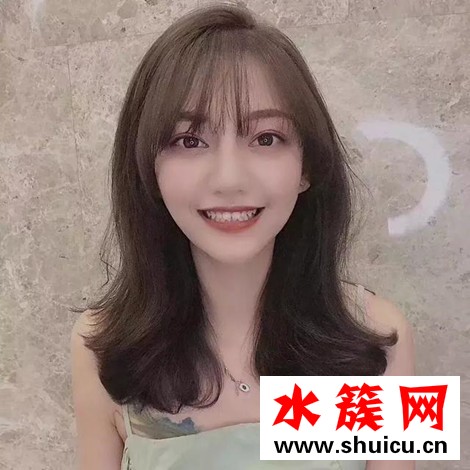 流行烫不卷的发型叫什么
