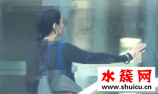 范冰冰疑拜访恒大是个什么梗