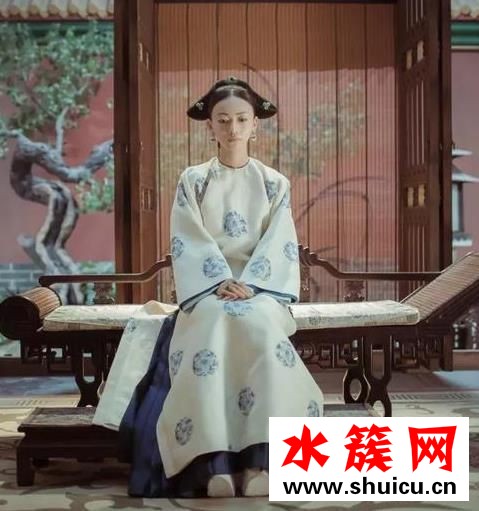 魏璎珞 电话头