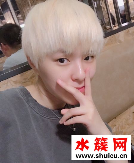 创造101Sunnee杨芸晴长发什么样