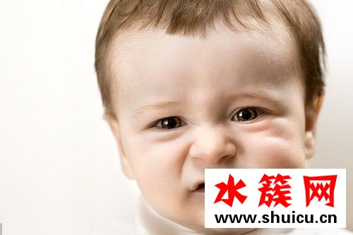 宝宝容易上火是奶粉的问题吗