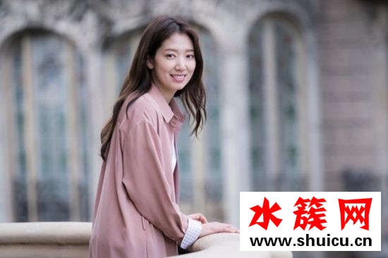 阿尔罕布拉宫的回忆朴信惠口红色号