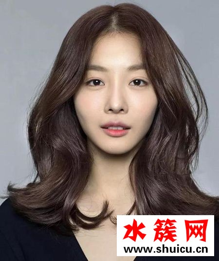2018年流行发色哪款最显白