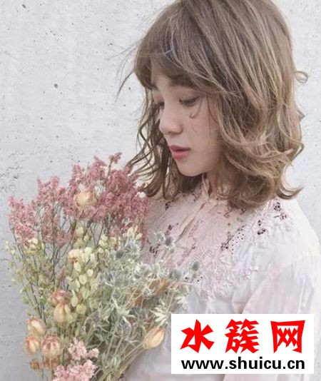 2018年流行发色哪款最显白