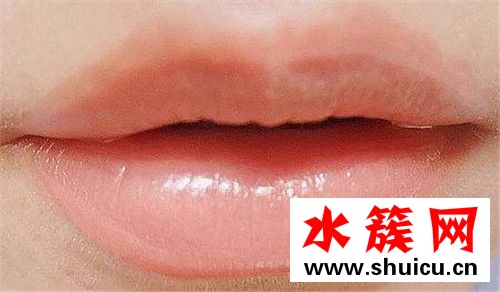别再盲目剁手 备好三款口红基础色号就够啦！