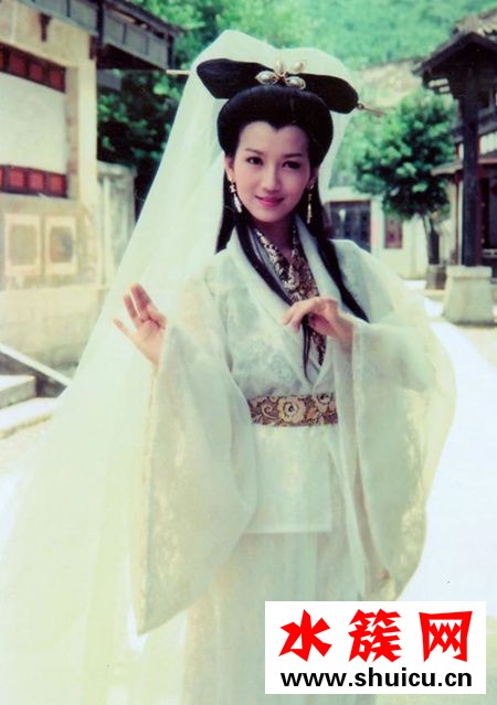 鞠婧祎白蛇传造型