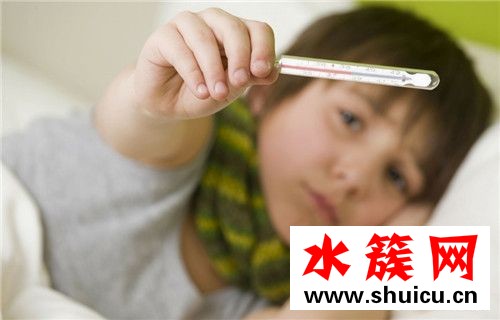 宝宝发烧能喝葡萄糖水吗