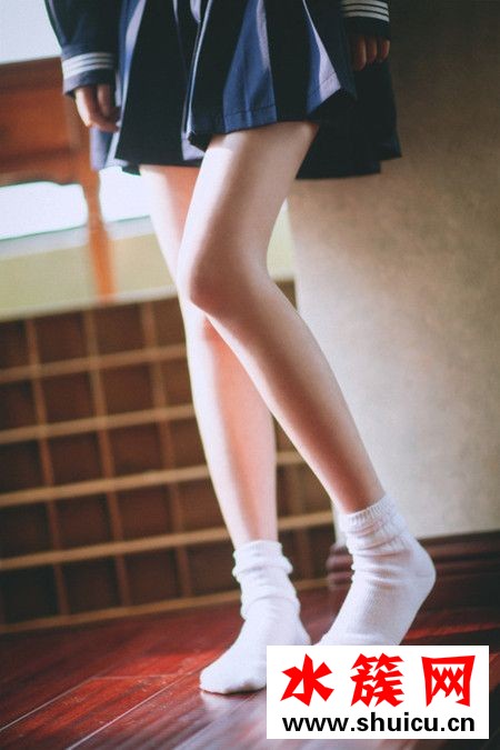 早晚三分钟！矫正不良腿型让双腿更完美 腿不直可以怎么矫正
