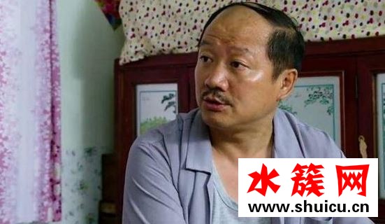 你为什么推人那小女孩什么梗