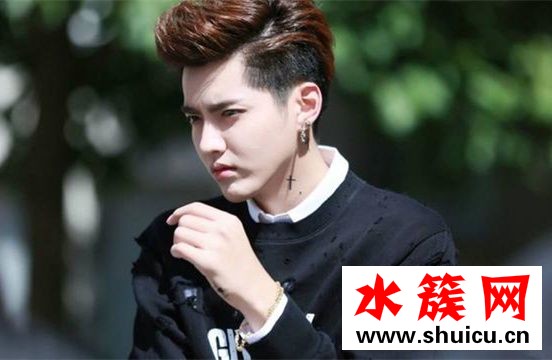 吴亦凡深夜送温暖