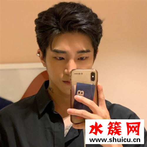男生夏天适合剪什么头型