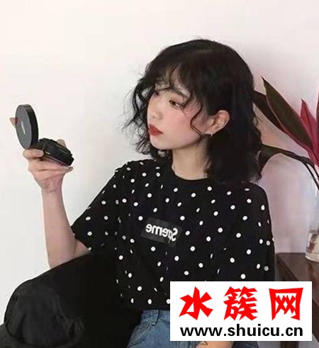 齐肩发型烫什么卷好看