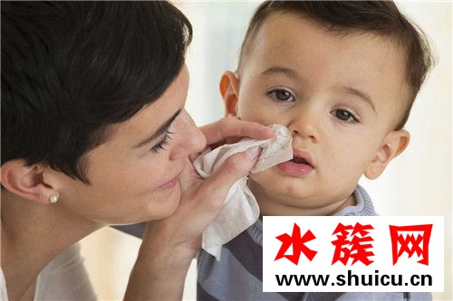 宝宝发烧可以喝盐水吗