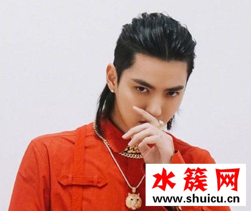 吴亦凡2019最新发型照片