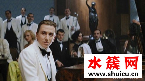 海上钢琴师主角真的会弹钢琴吗