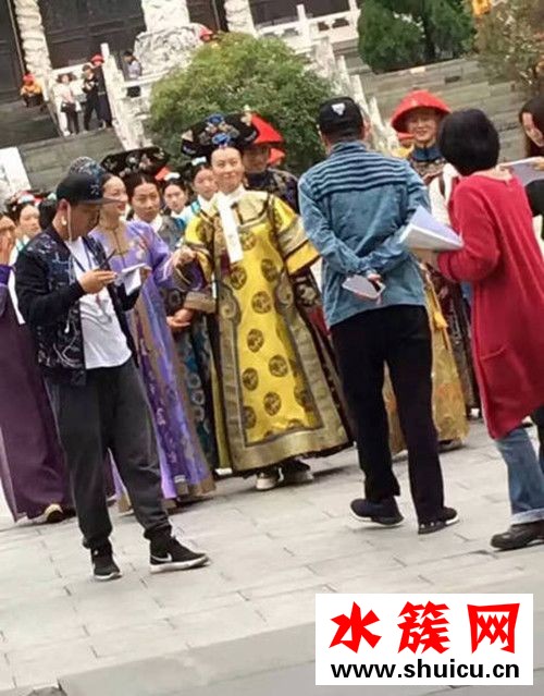 《如懿传》周迅霍建华片场花絮照曝光 两人有说有笑 如懿传花絮照