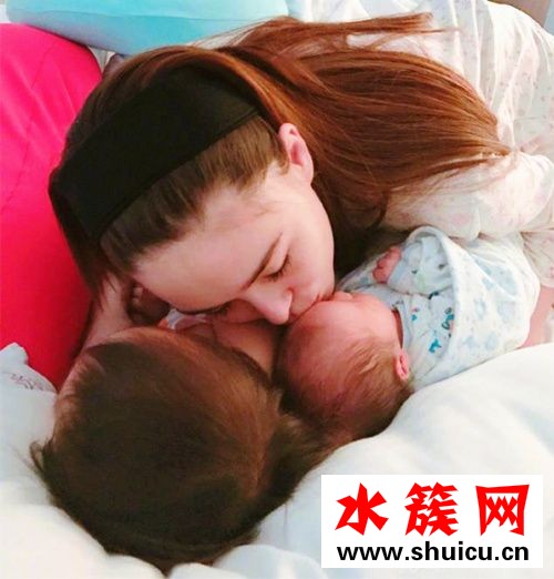 昆凌分享女儿歌声