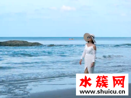 欢乐颂2安迪戴的墨镜是什么牌子