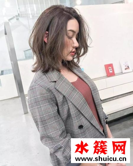 辛芷蕾发型适合细软发质吗